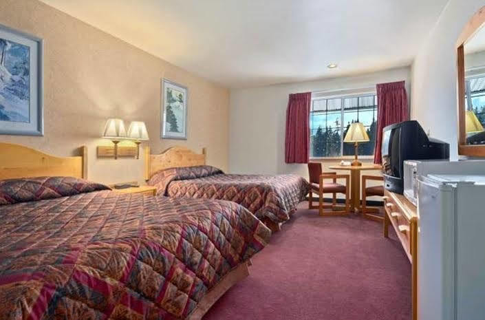 The Summit Inn Snoqualmie Pass Ngoại thất bức ảnh